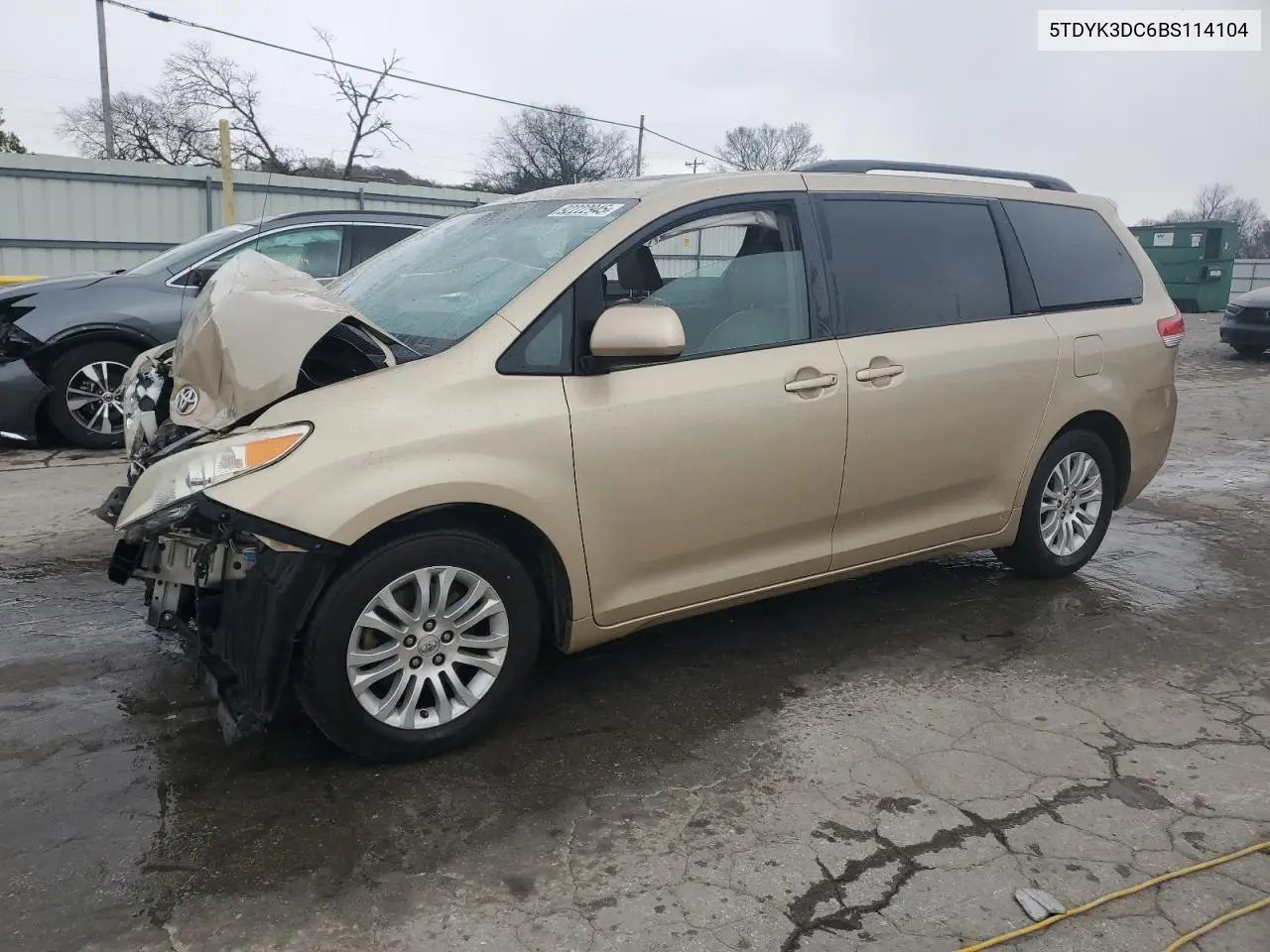 5TDYK3DC6BS114104 2011 Toyota Sienna Xle