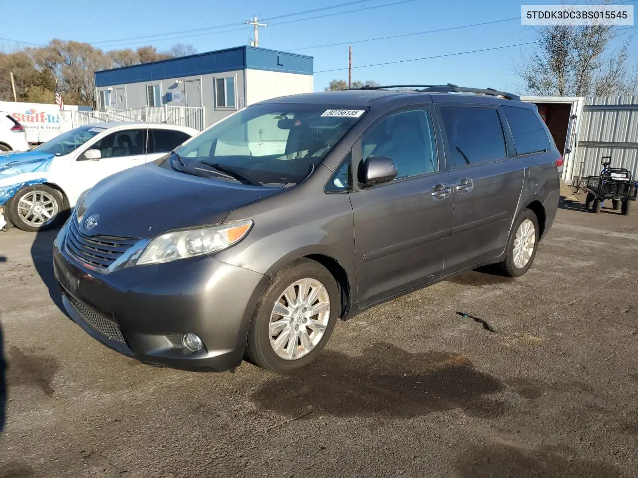 5TDDK3DC3BS015545 2011 Toyota Sienna Xle