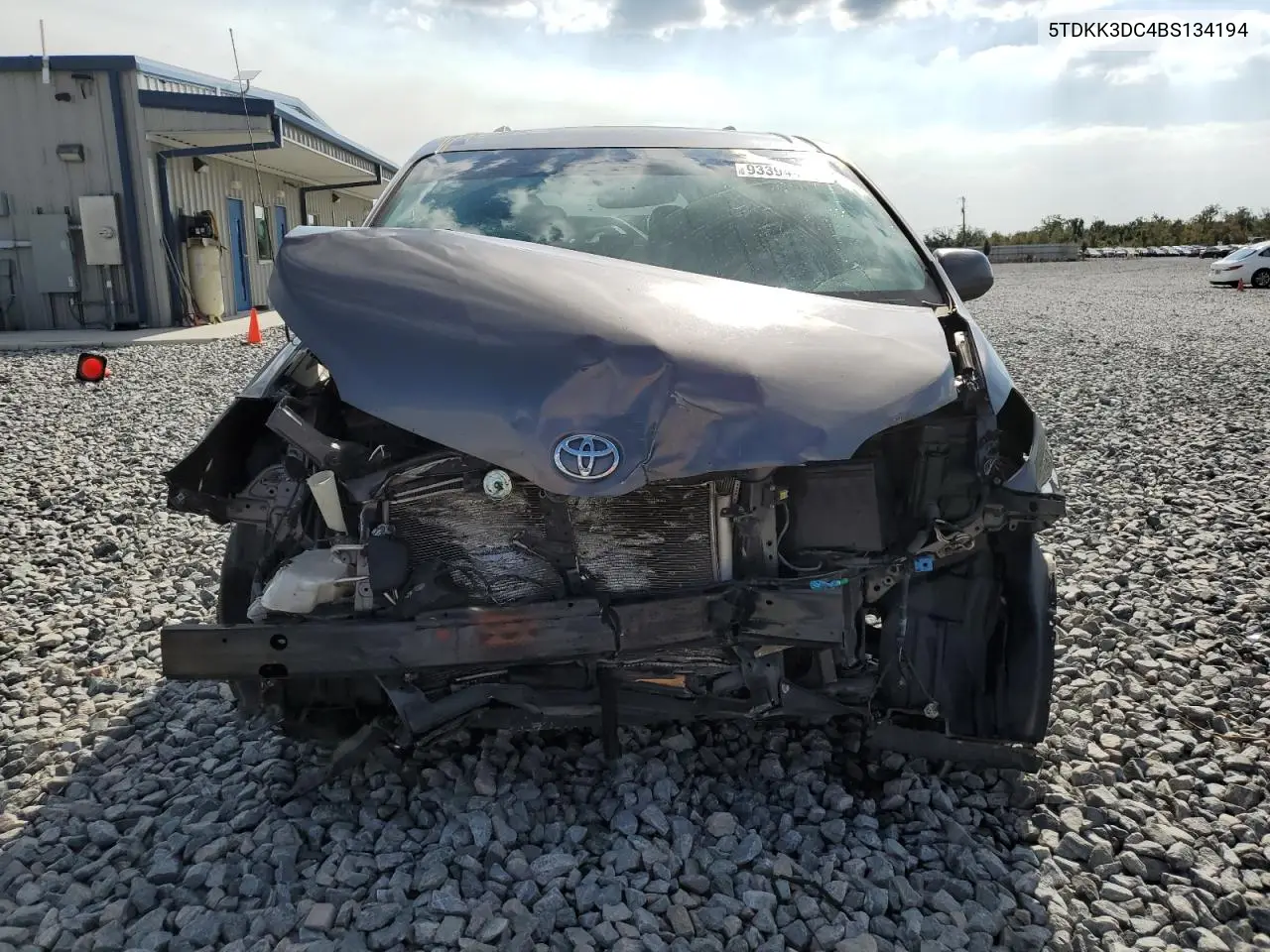 5TDKK3DC4BS134194 2011 Toyota Sienna Le