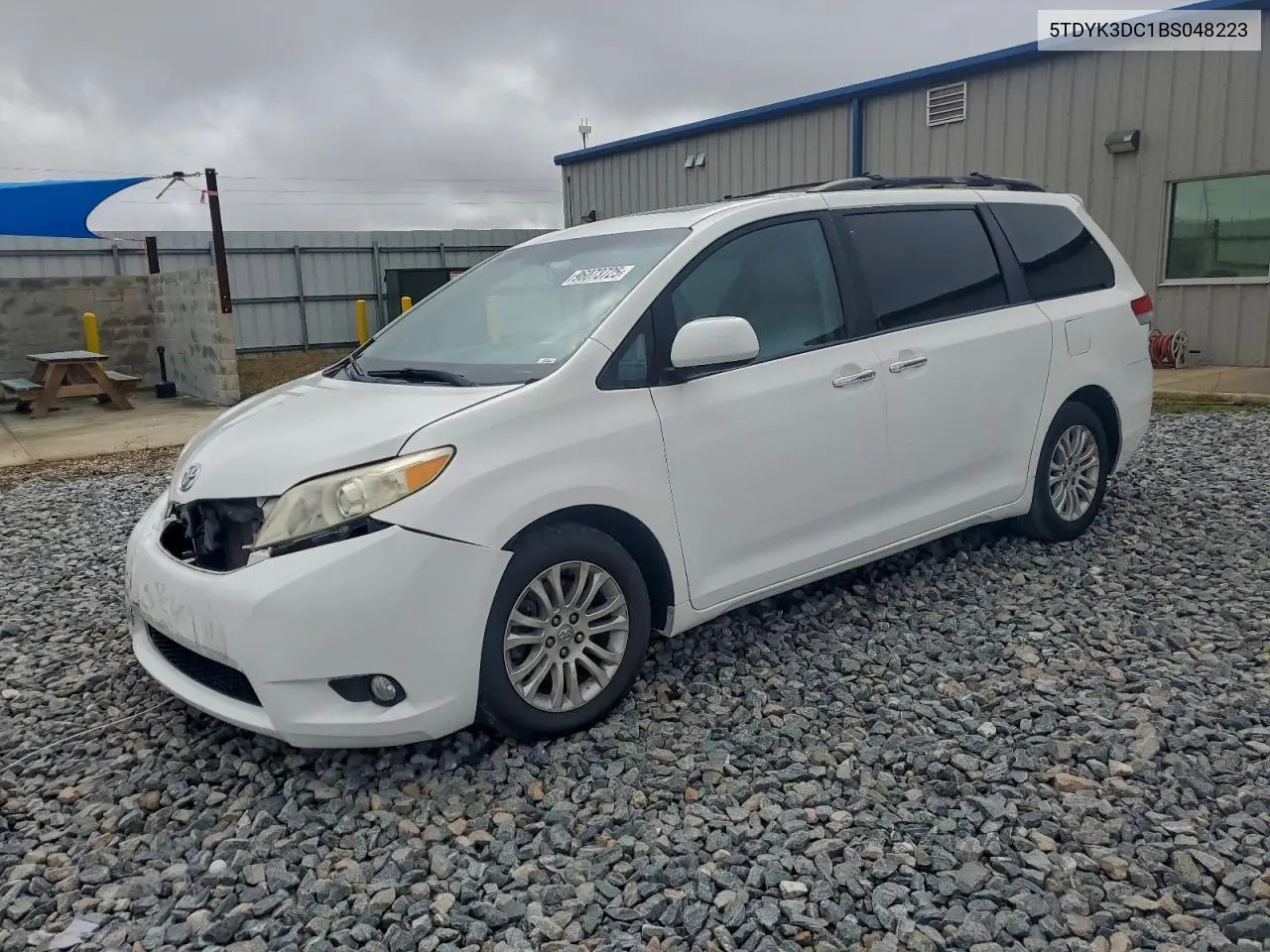5TDYK3DC1BS048223 2011 Toyota Sienna Xle