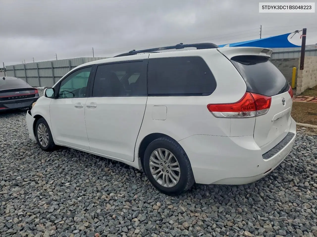 5TDYK3DC1BS048223 2011 Toyota Sienna Xle
