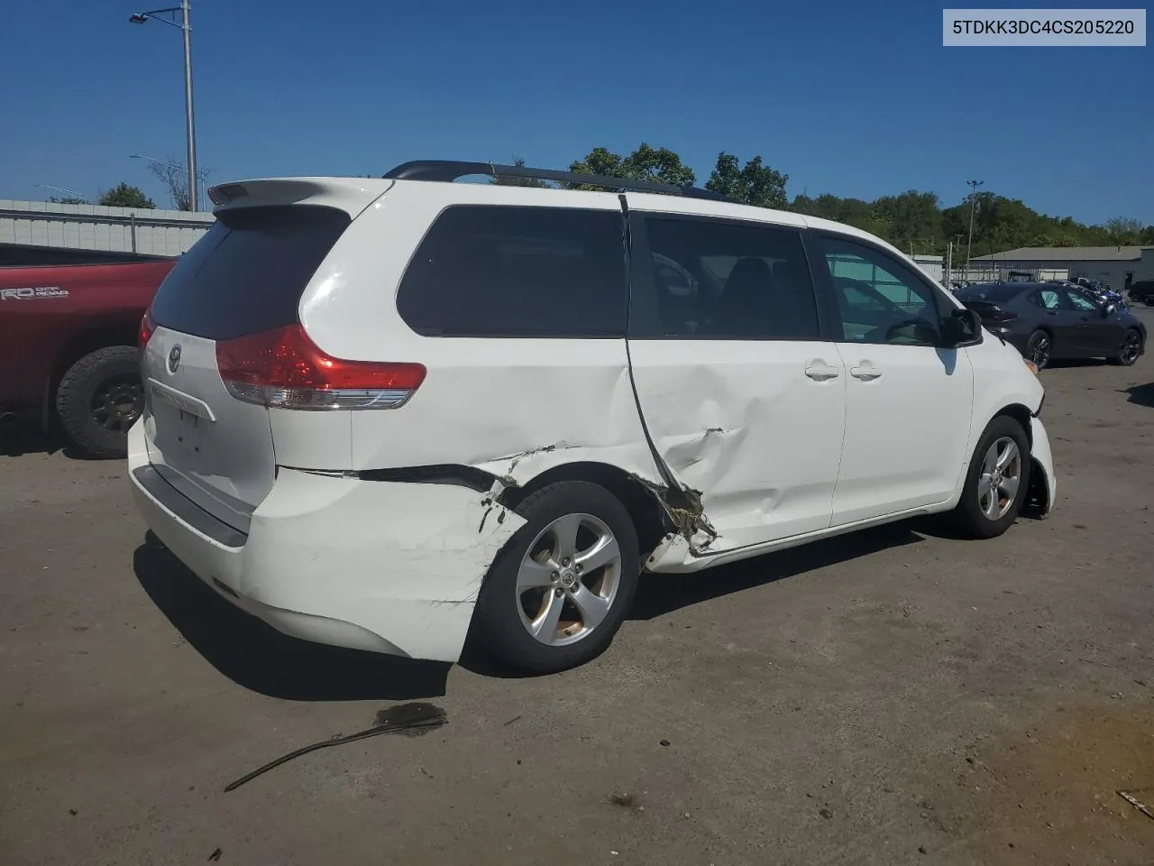 2012 Toyota Sienna Le VIN: 5TDKK3DC4CS205220 Lot: 71447864