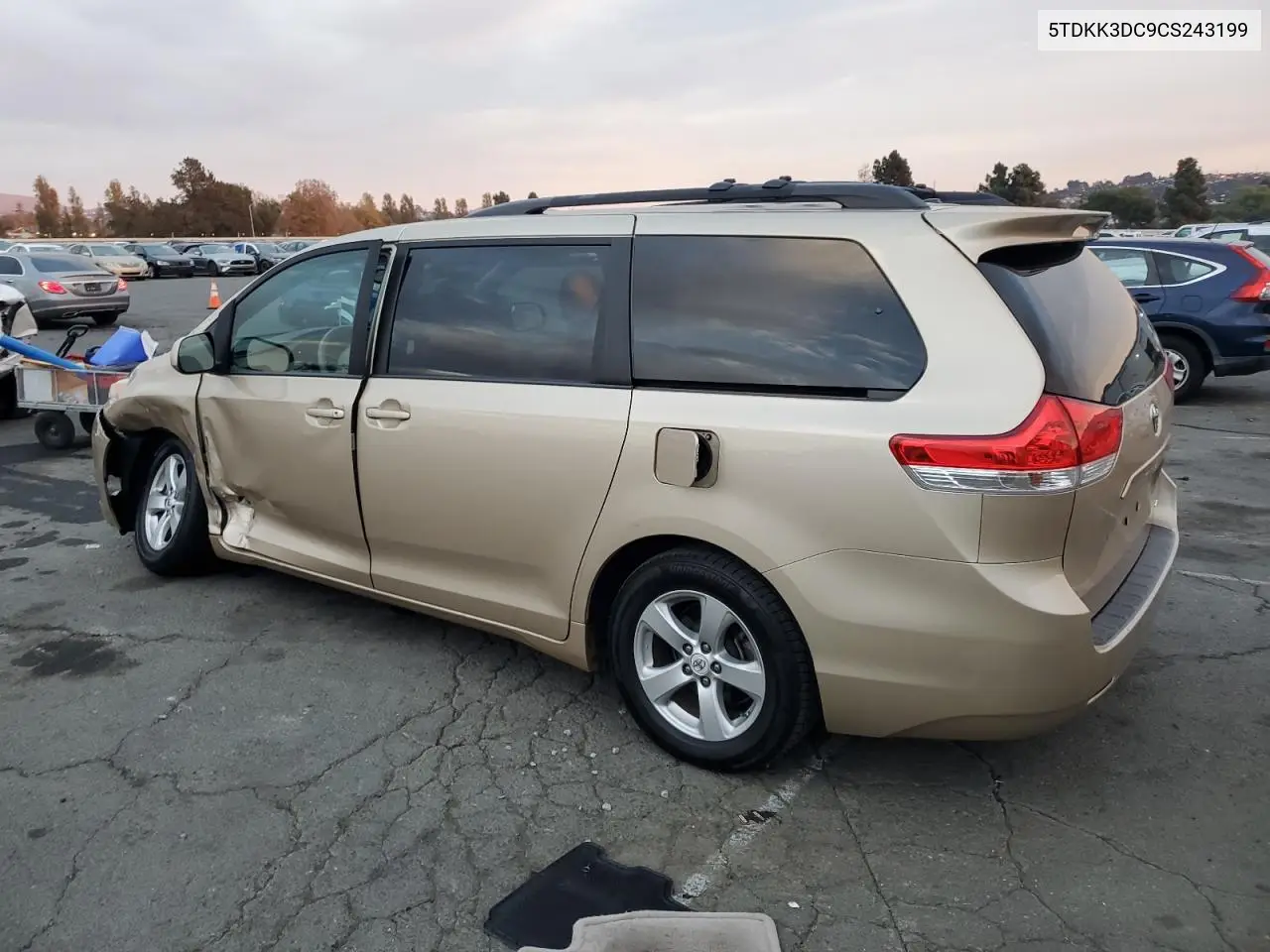 5TDKK3DC9CS243199 2012 Toyota Sienna Le