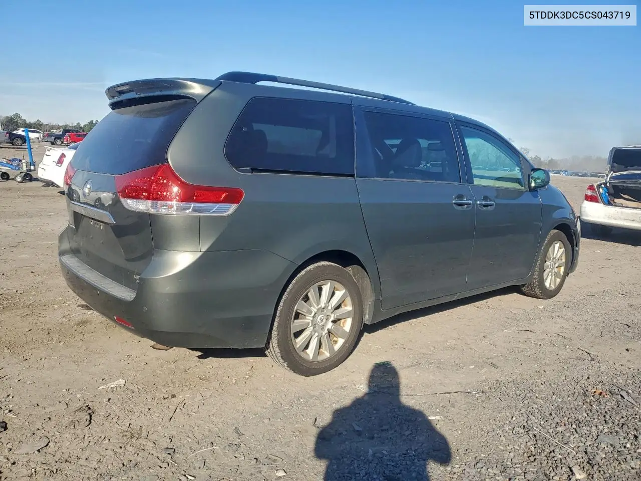 5TDDK3DC5CS043719 2012 Toyota Sienna Xle