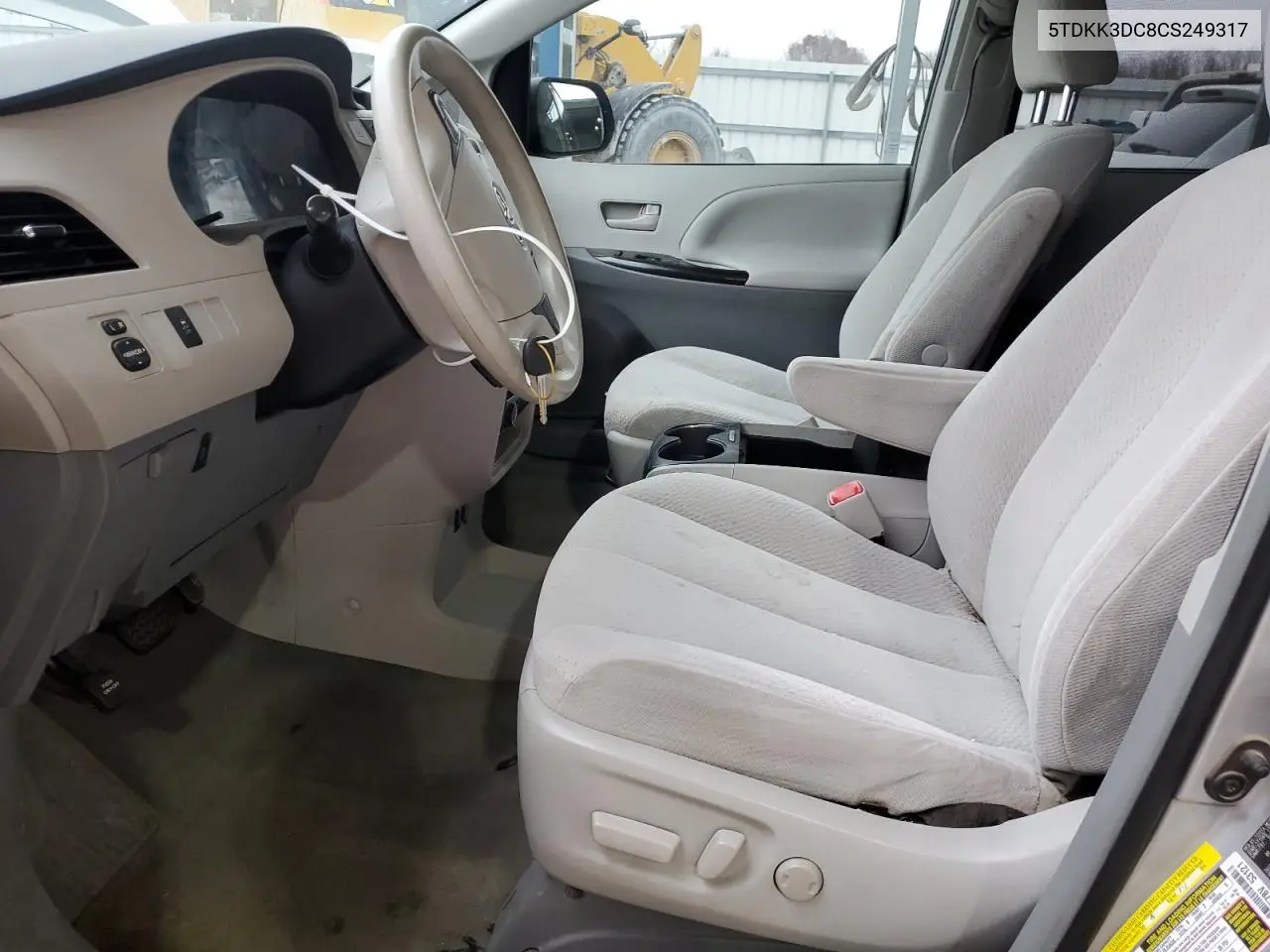 5TDKK3DC8CS249317 2012 Toyota Sienna Le