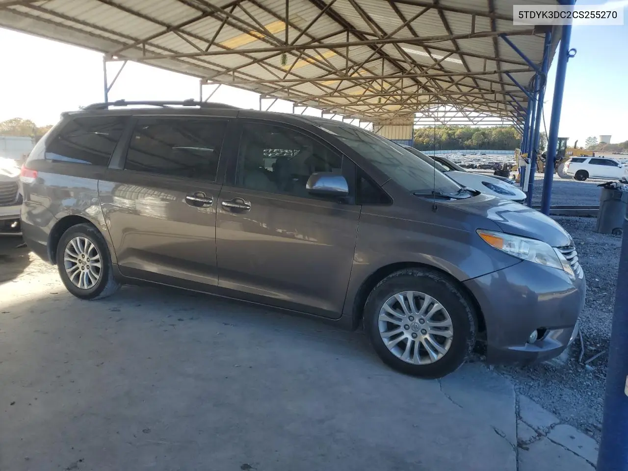 5TDYK3DC2CS255270 2012 Toyota Sienna Xle