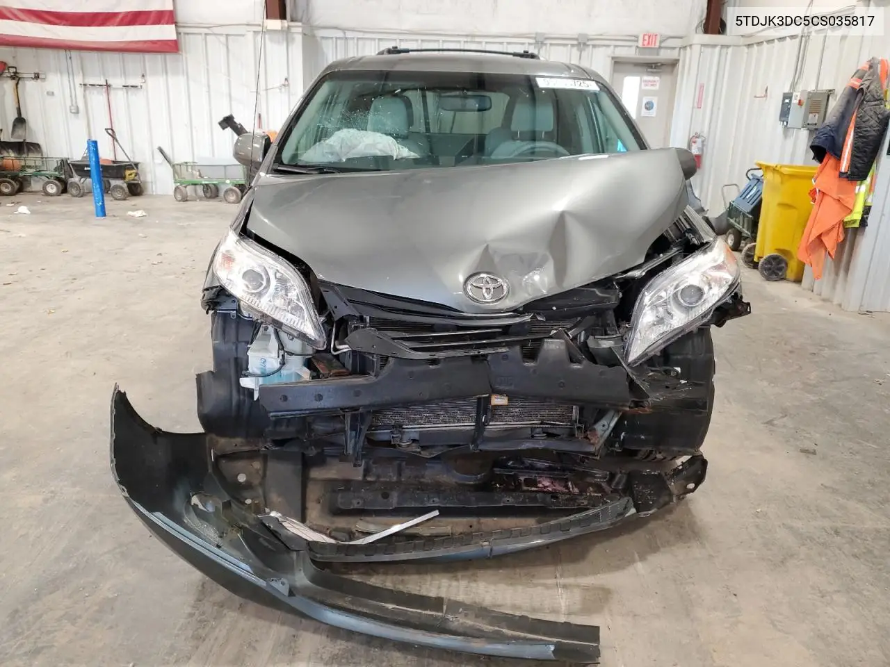 5TDJK3DC5CS035817 2012 Toyota Sienna Le