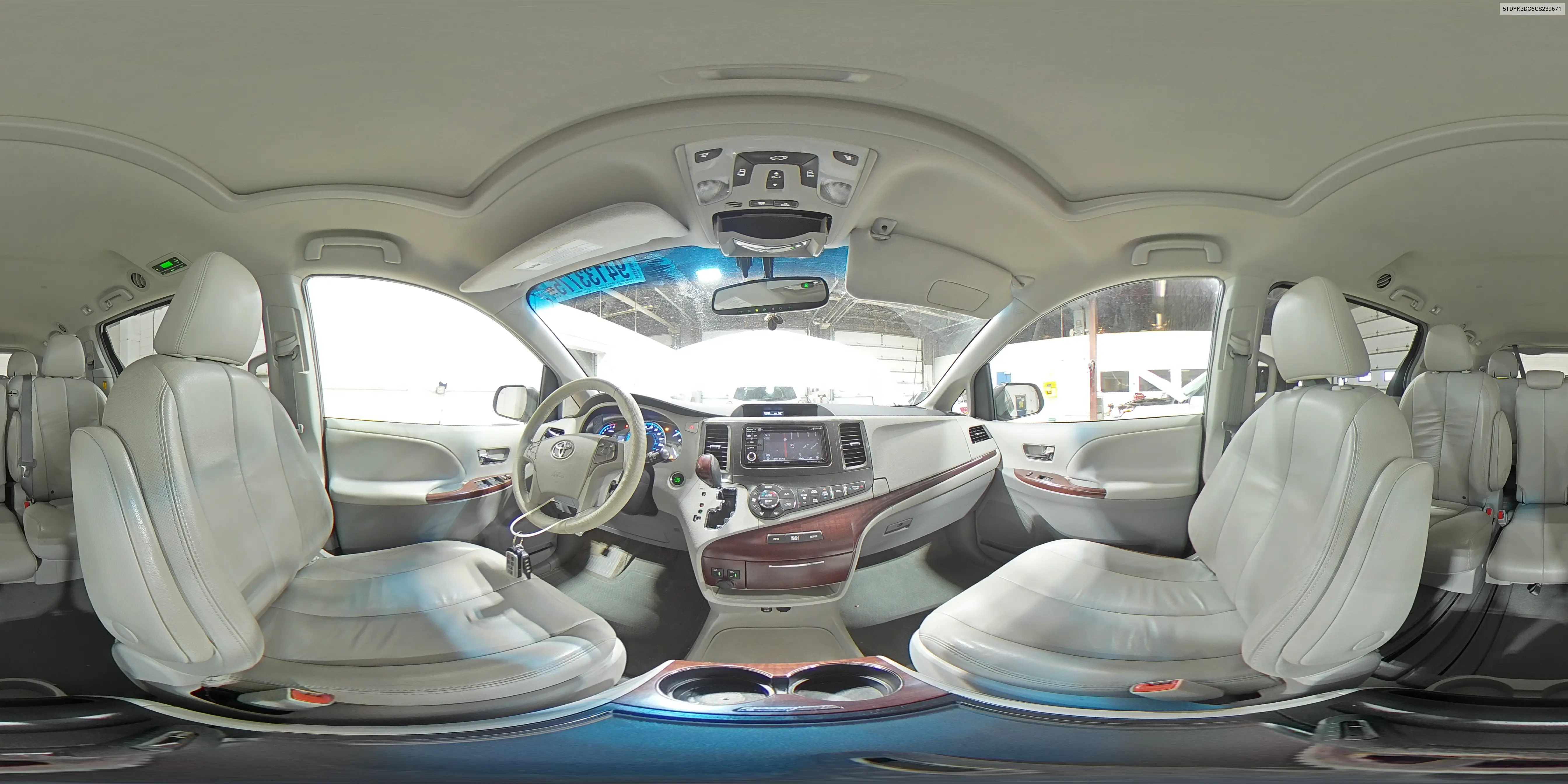 5TDYK3DC6CS239671 2012 Toyota Sienna Xle