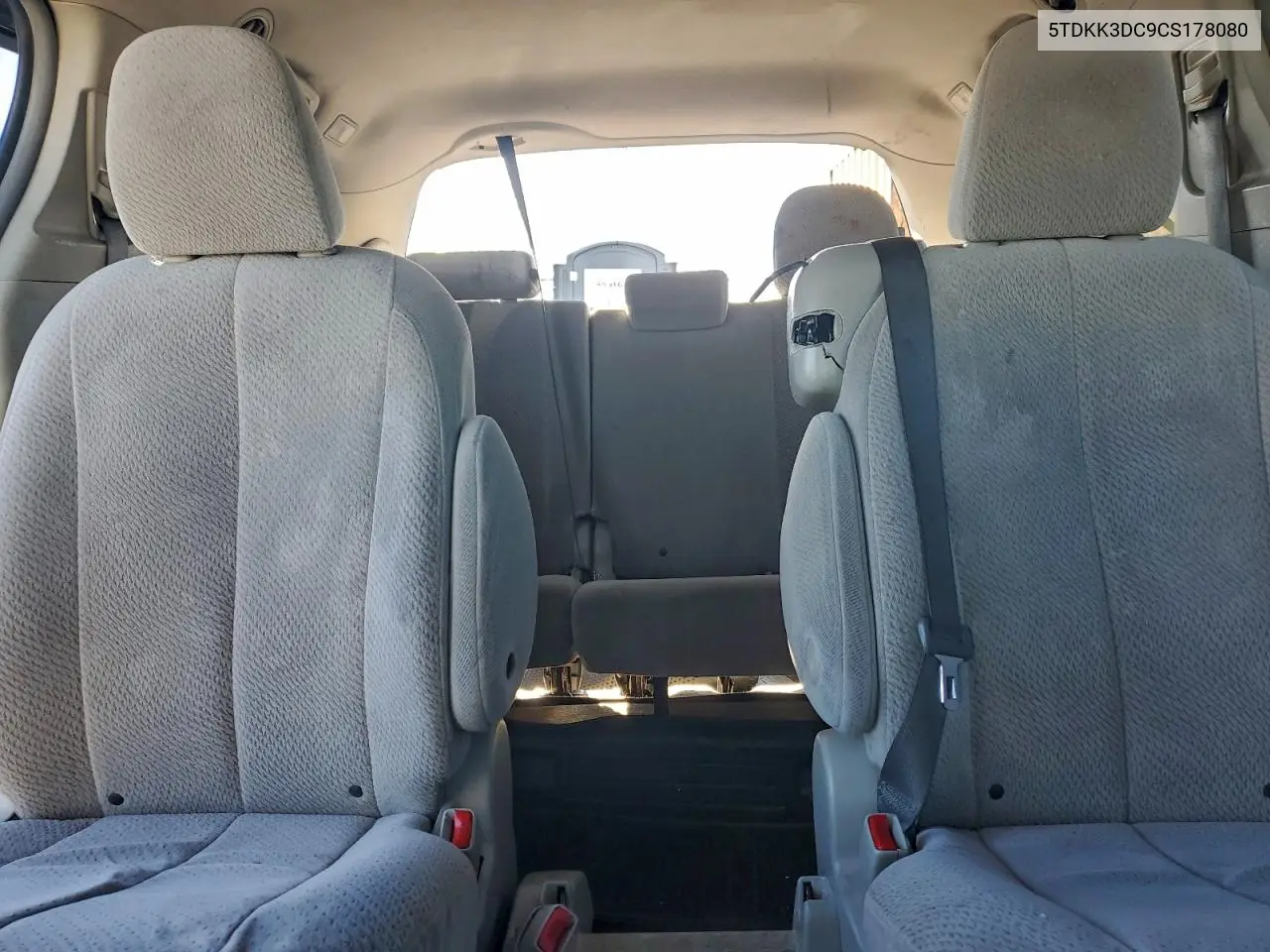 5TDKK3DC9CS178080 2012 Toyota Sienna Le