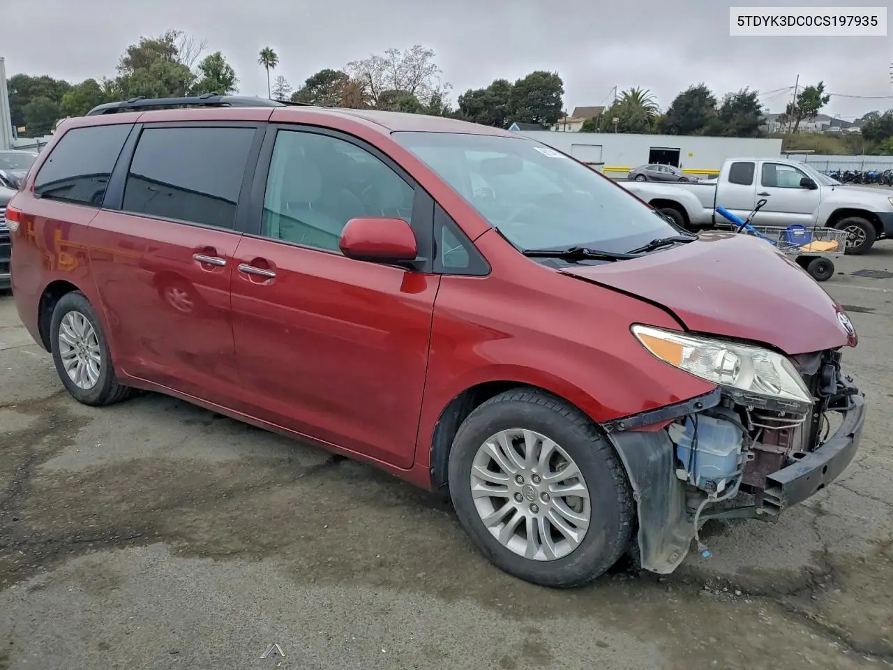 5TDYK3DC0CS197935 2012 Toyota Sienna Xle