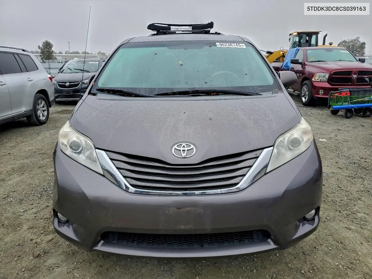 5TDDK3DC8CS039163 2012 Toyota Sienna Xle
