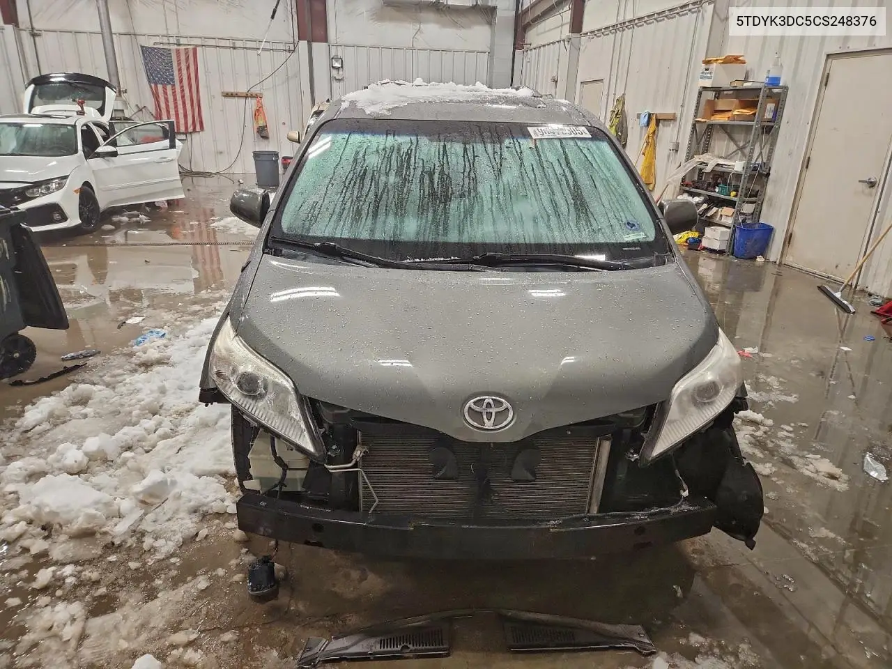 5TDYK3DC5CS248376 2012 Toyota Sienna Xle