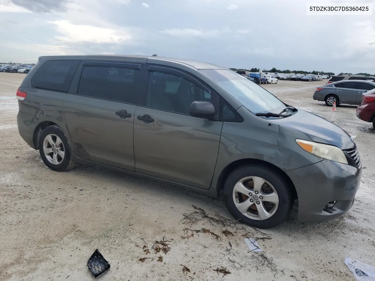 2013 Toyota Sienna VIN: 5TDZK3DC7DS360425 Lot: 63086304