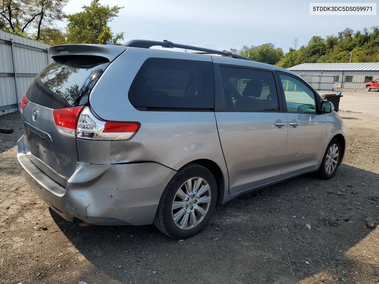 5TDDK3DC5DS059971 2013 Toyota Sienna Xle