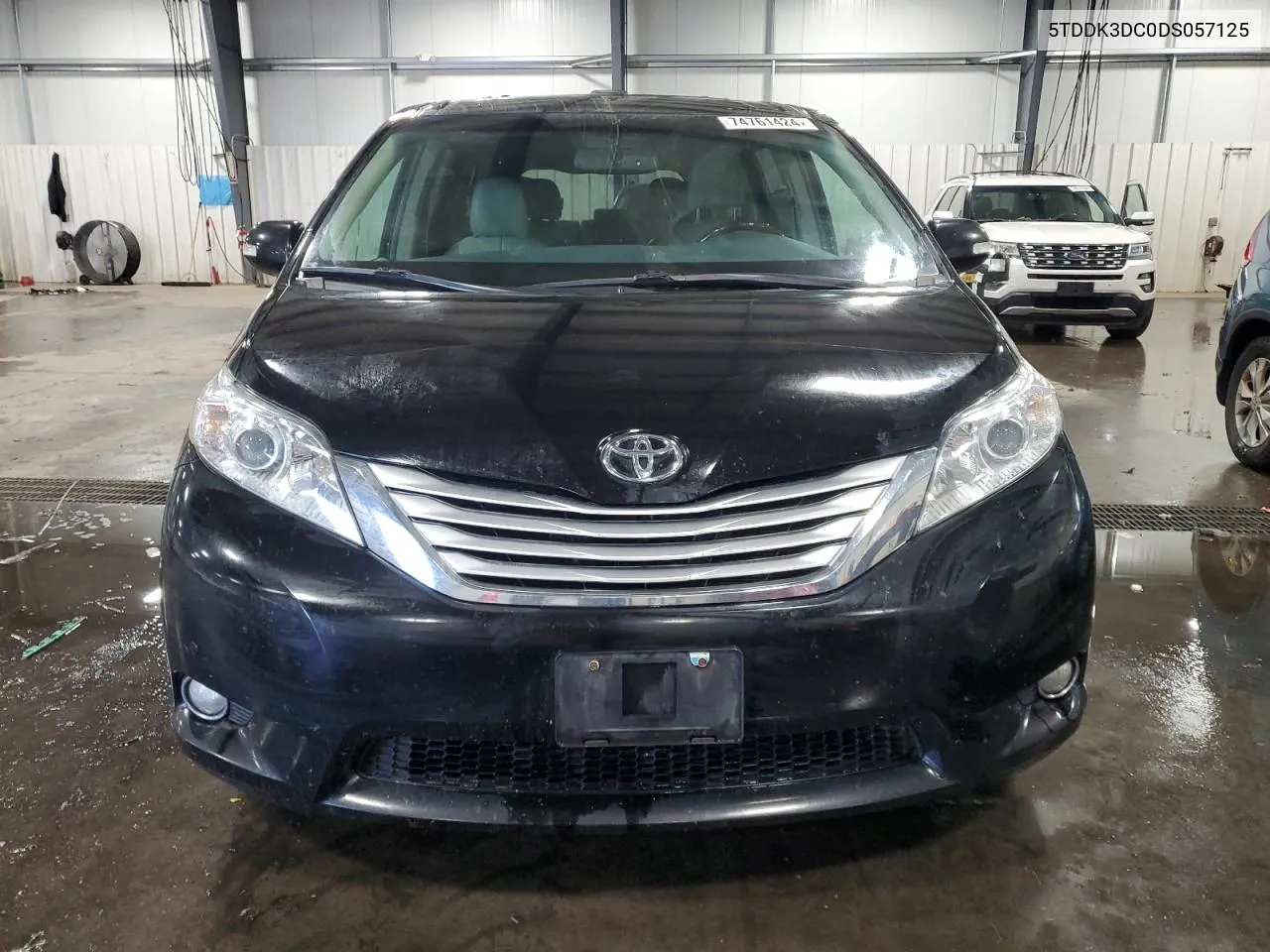 5TDDK3DC0DS057125 2013 Toyota Sienna Xle