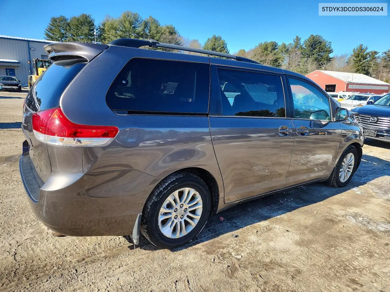 5TDYK3DC0DS306024 2013 Toyota Sienna Xle