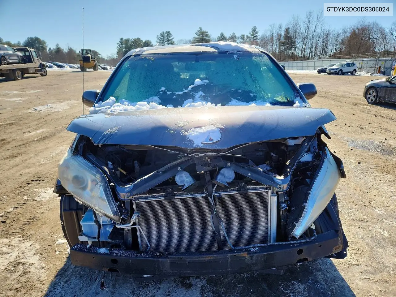 5TDYK3DC0DS306024 2013 Toyota Sienna Xle