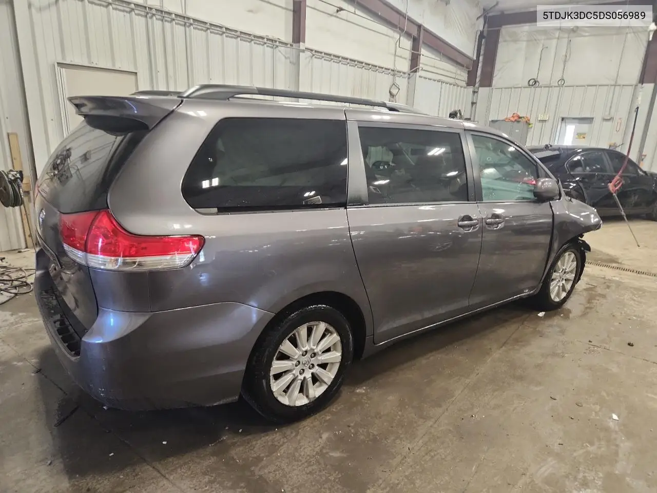 5TDJK3DC5DS056989 2013 Toyota Sienna Le
