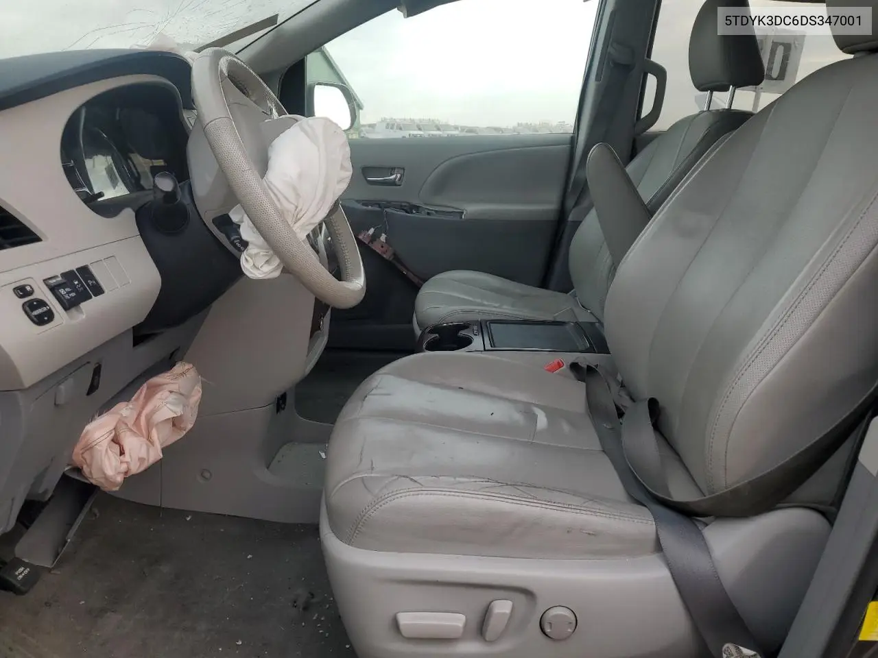 5TDYK3DC6DS347001 2013 Toyota Sienna Xle