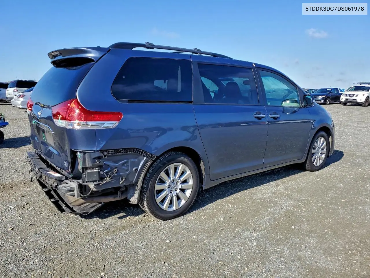 5TDDK3DC7DS061978 2013 Toyota Sienna Xle