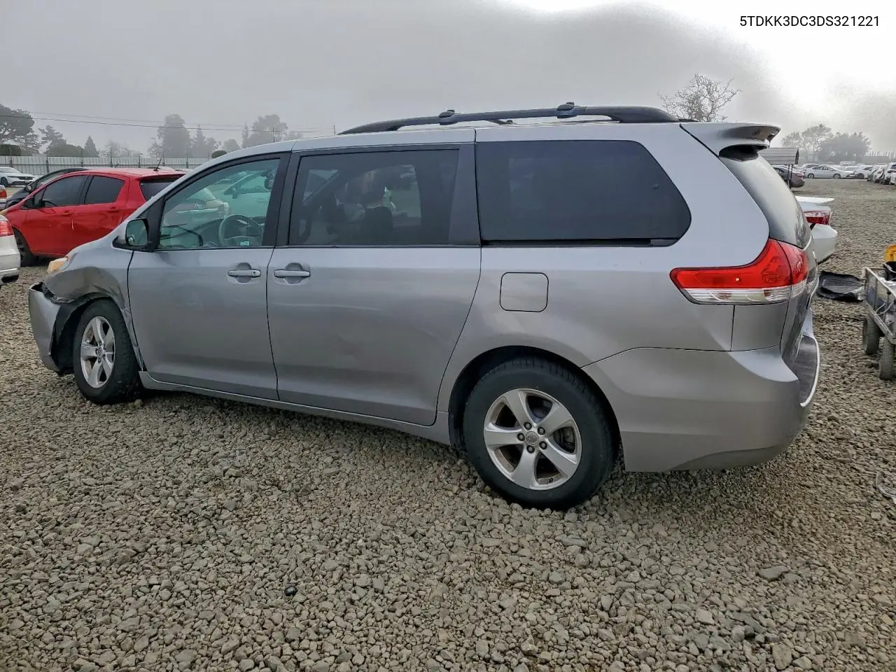 5TDKK3DC3DS321221 2013 Toyota Sienna Le