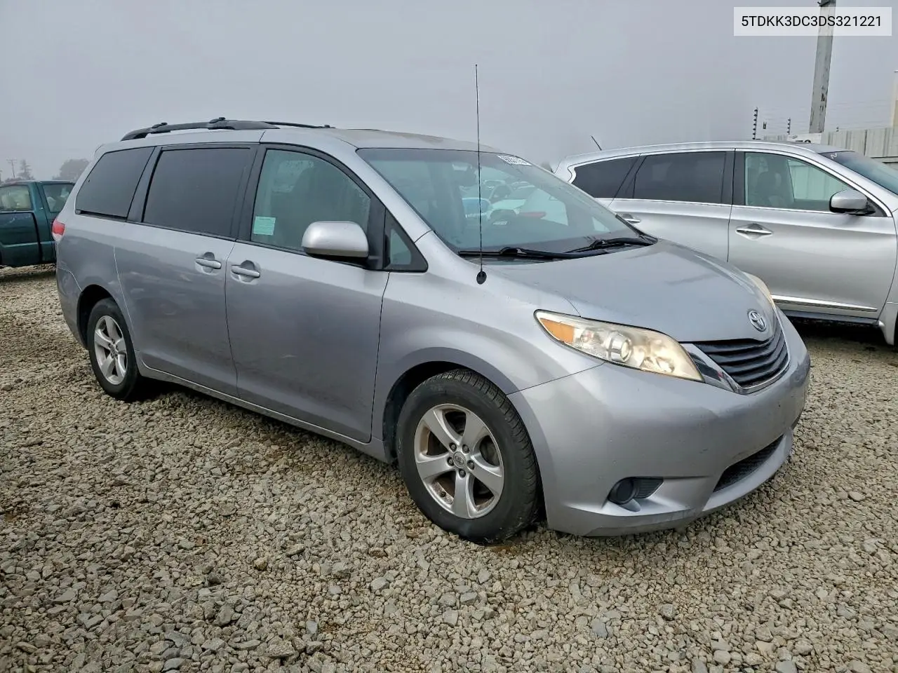 5TDKK3DC3DS321221 2013 Toyota Sienna Le