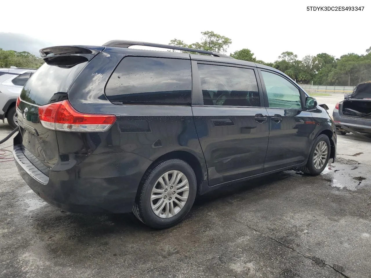 5TDYK3DC2ES493347 2014 Toyota Sienna Xle