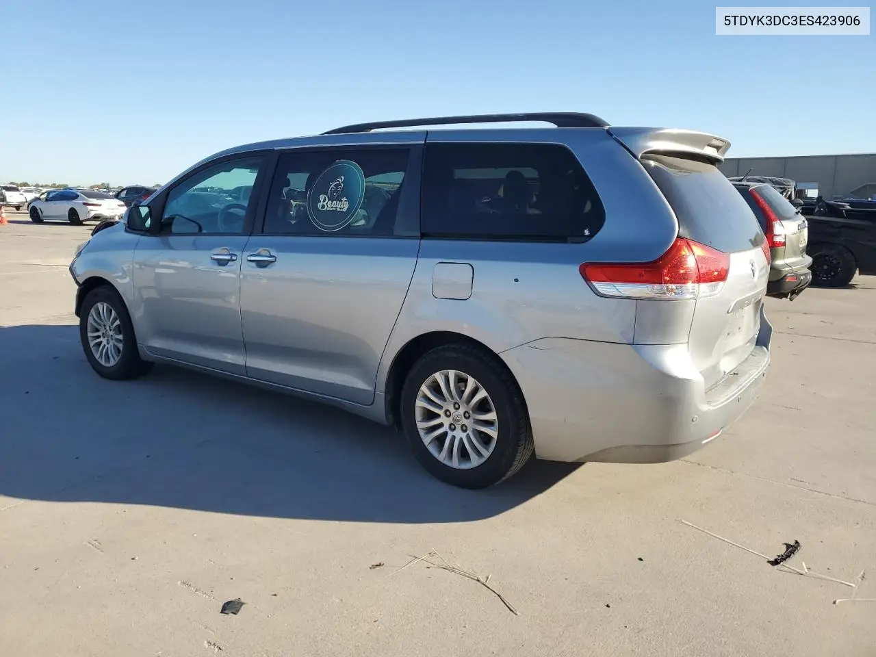 5TDYK3DC3ES423906 2014 Toyota Sienna Xle