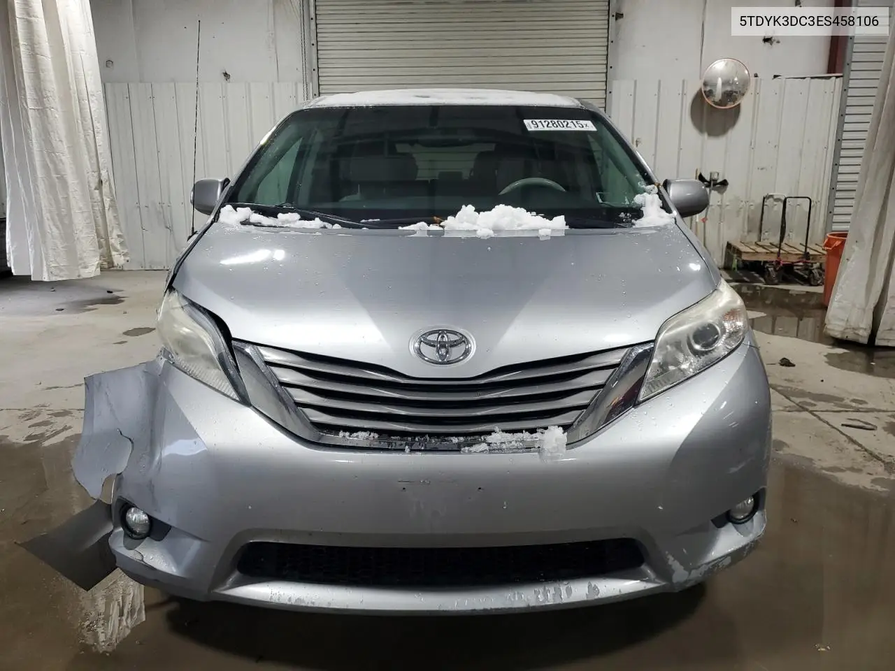 5TDYK3DC3ES458106 2014 Toyota Sienna Xle