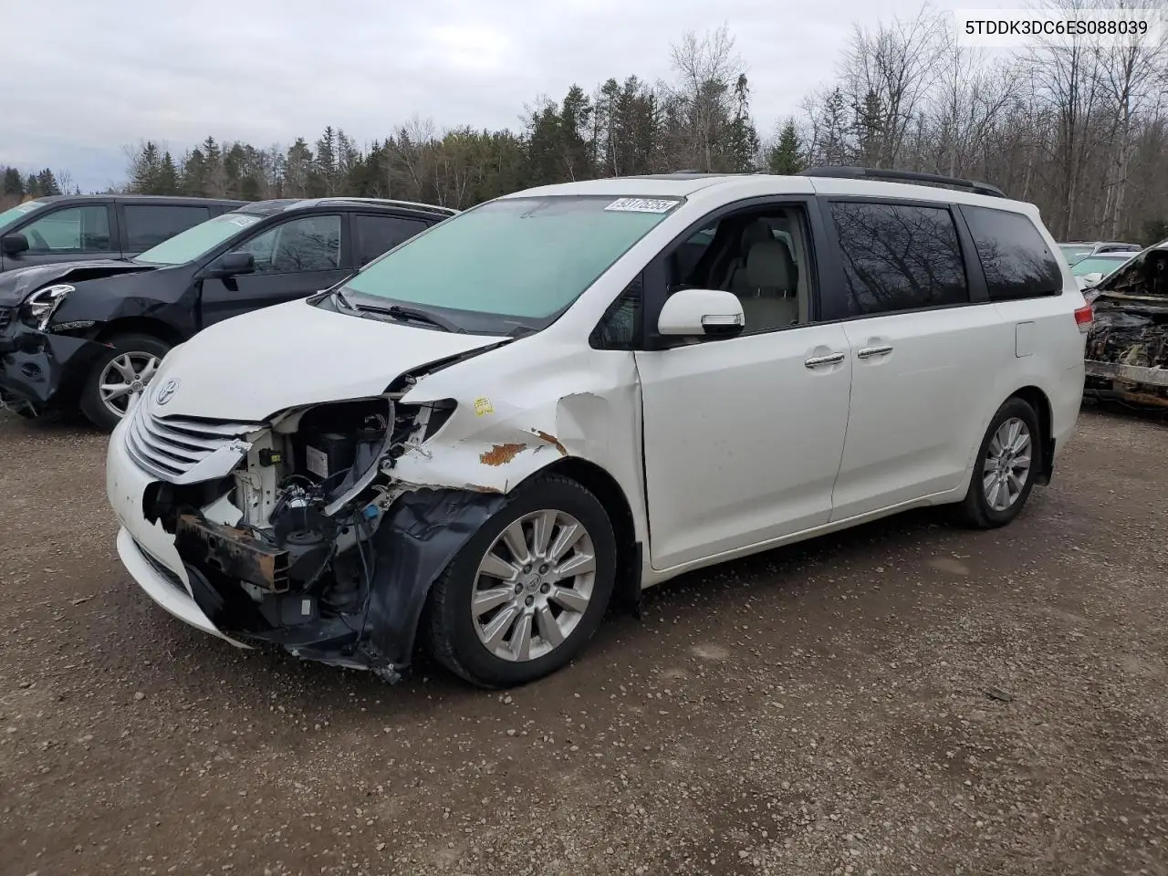 5TDDK3DC6ES088039 2014 Toyota Sienna Xle
