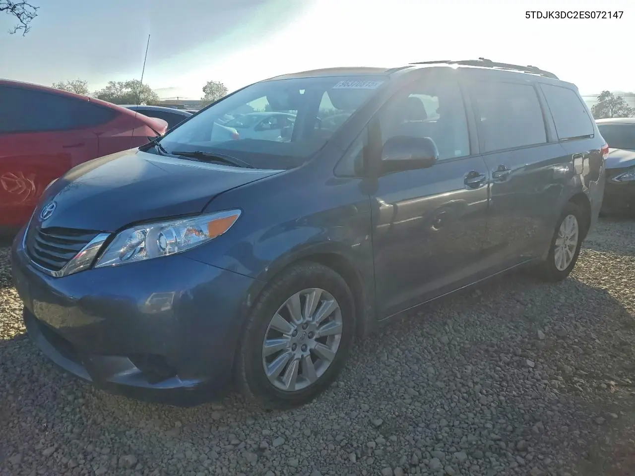 5TDJK3DC2ES072147 2014 Toyota Sienna Le
