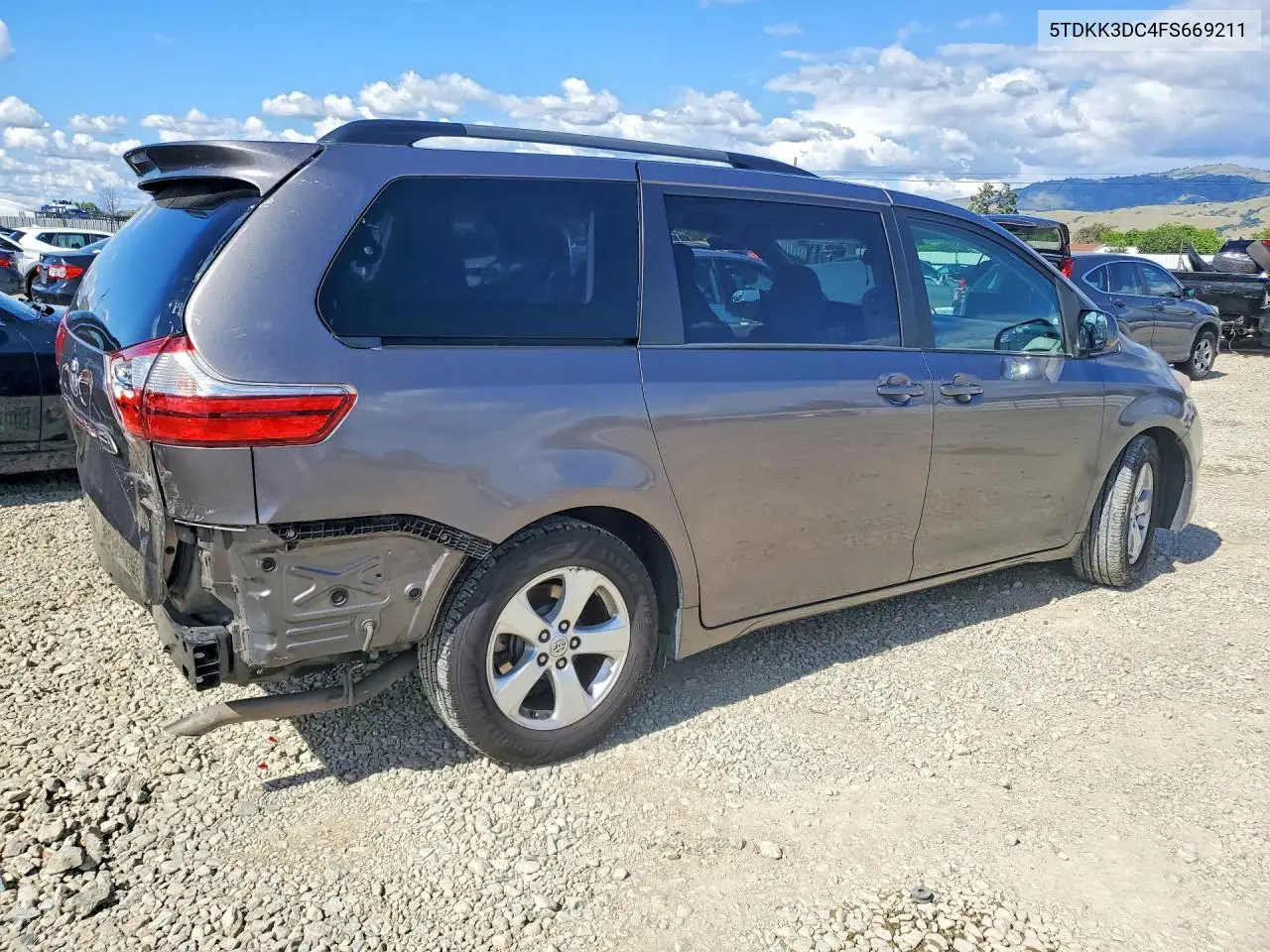 5TDKK3DC4FS669211 2015 Toyota Sienna Le