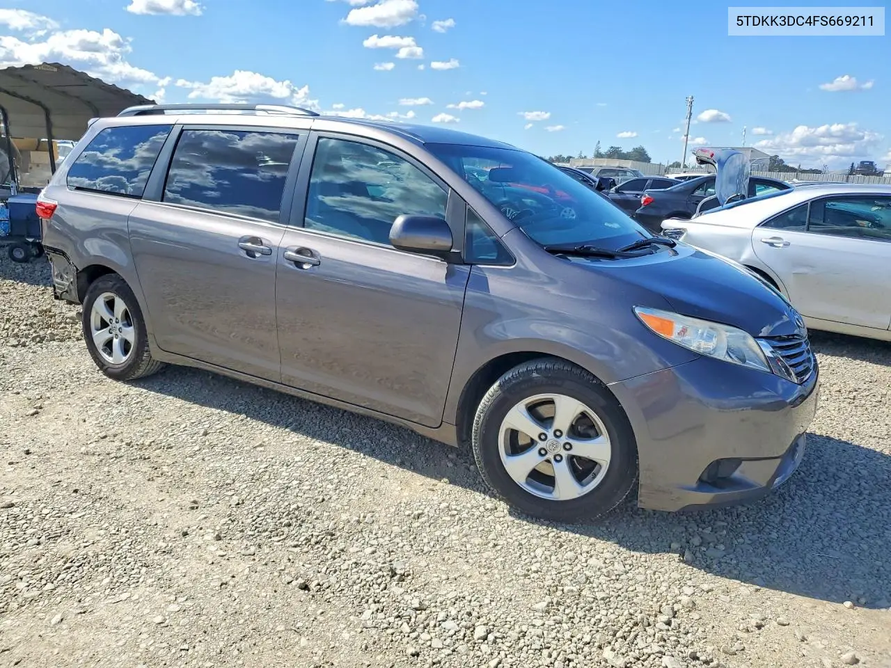5TDKK3DC4FS669211 2015 Toyota Sienna Le