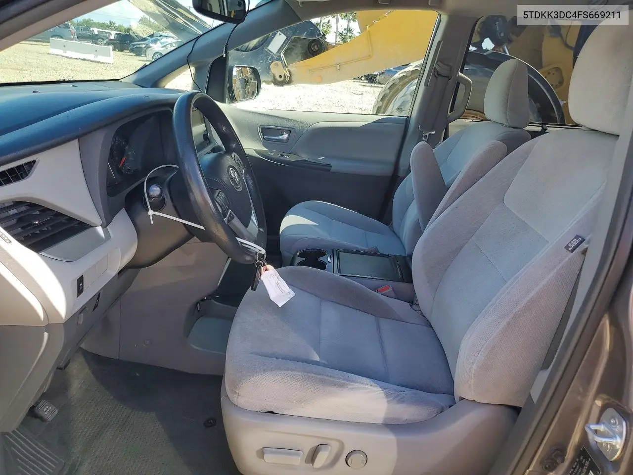 5TDKK3DC4FS669211 2015 Toyota Sienna Le