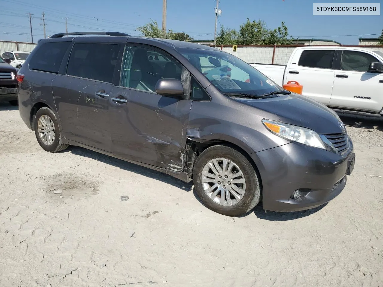 2015 Toyota Sienna Xle VIN: 5TDYK3DC9FS589168 Lot: 71466534