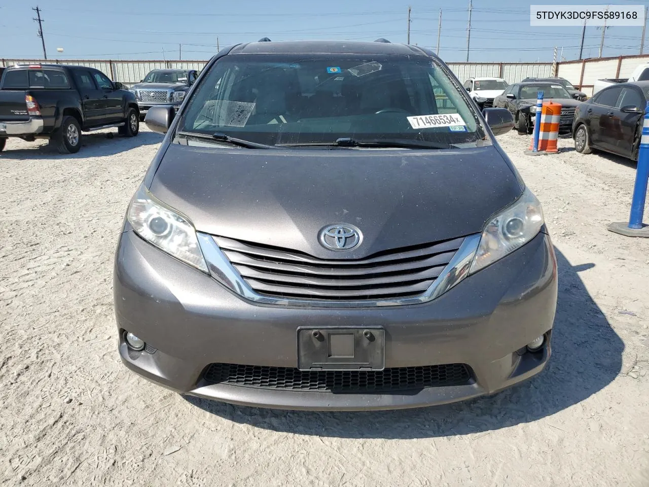 2015 Toyota Sienna Xle VIN: 5TDYK3DC9FS589168 Lot: 71466534