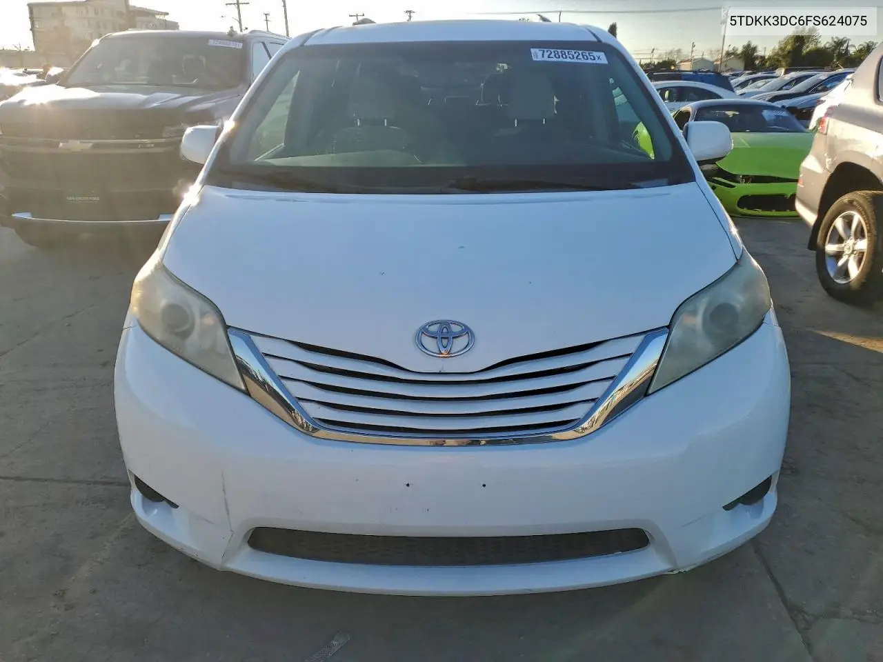 5TDKK3DC6FS624075 2015 Toyota Sienna Le