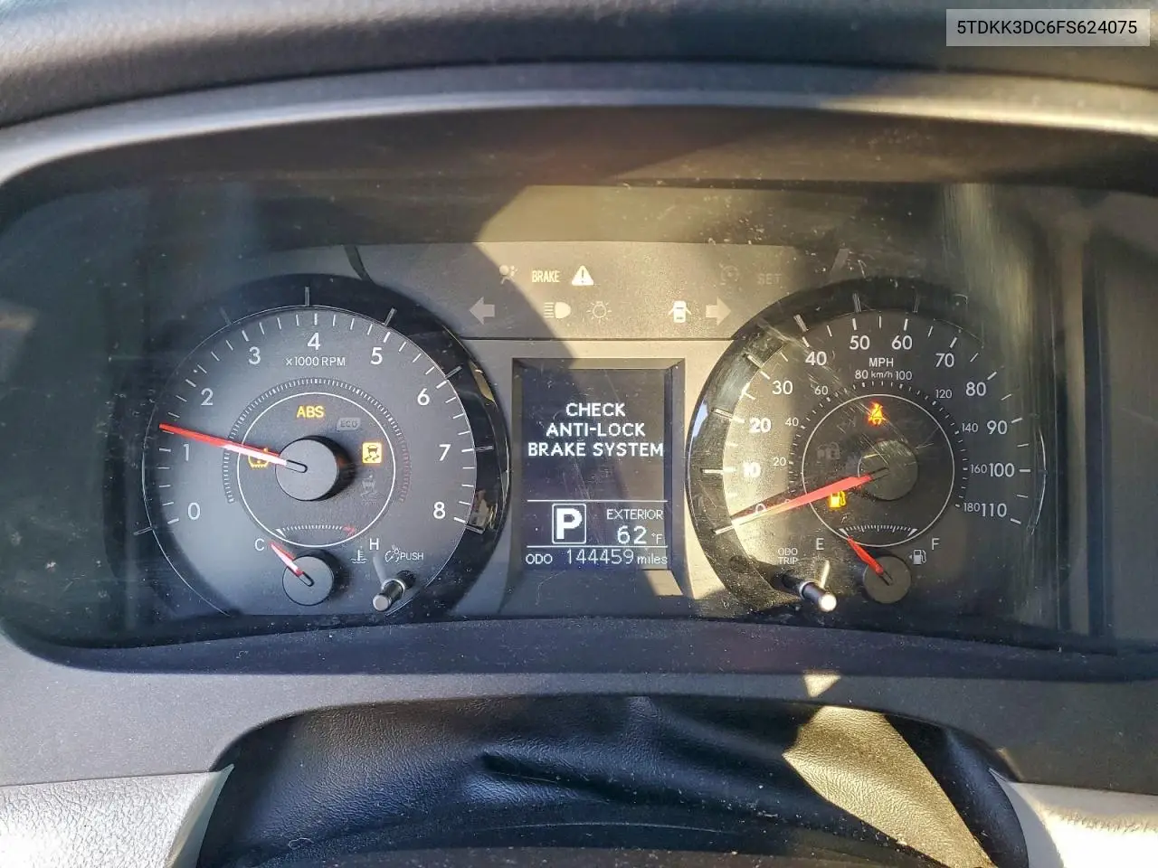 5TDKK3DC6FS624075 2015 Toyota Sienna Le
