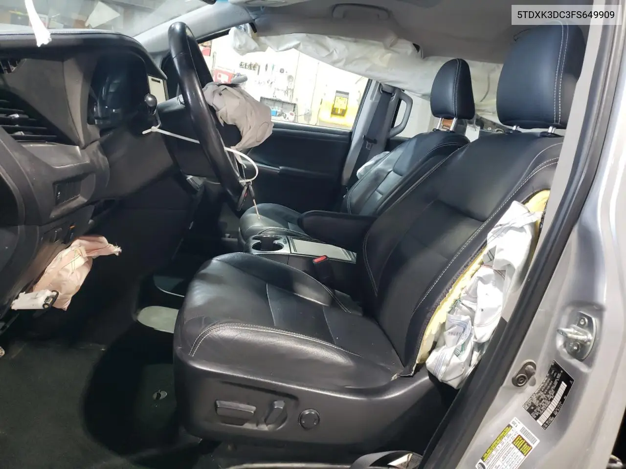 5TDXK3DC3FS649909 2015 Toyota Sienna Sport