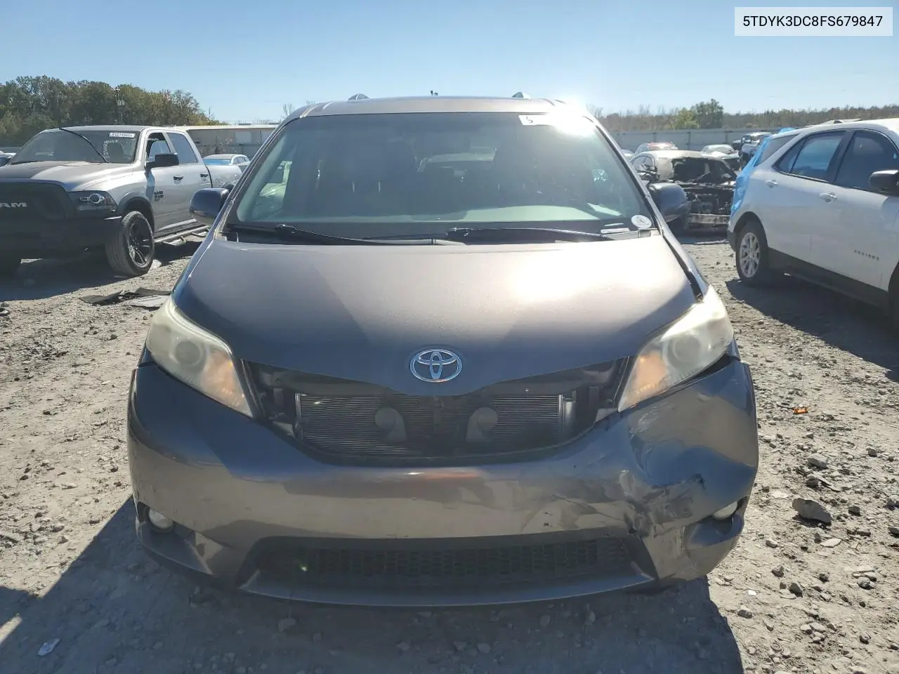 5TDYK3DC8FS679847 2015 Toyota Sienna Xle