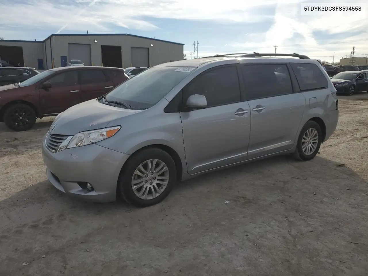 5TDYK3DC3FS594558 2015 Toyota Sienna Xle
