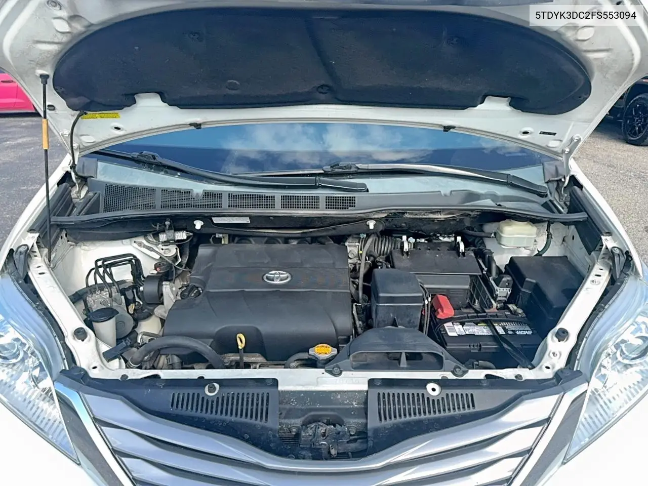 5TDYK3DC2FS553094 2015 Toyota Sienna Xle