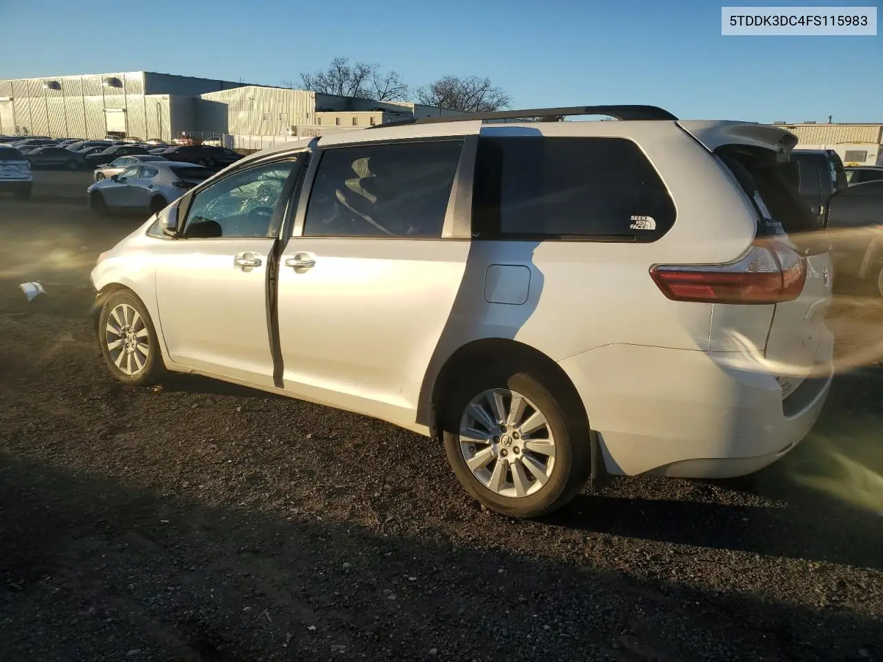 5TDDK3DC4FS115983 2015 Toyota Sienna Xle