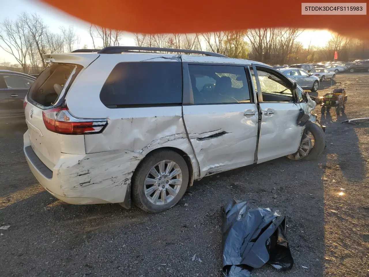 5TDDK3DC4FS115983 2015 Toyota Sienna Xle