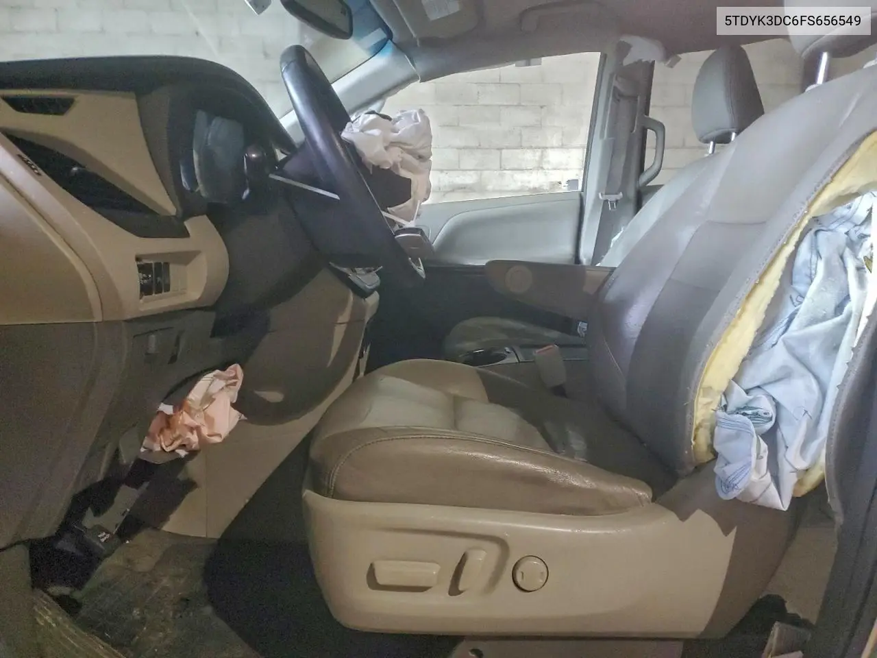 5TDYK3DC6FS656549 2015 Toyota Sienna Xle