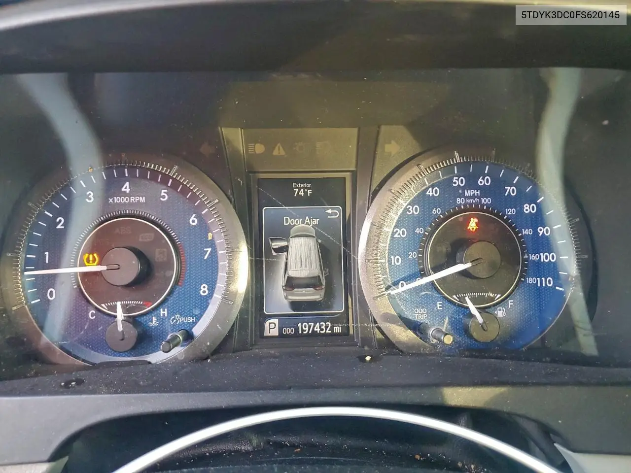 5TDYK3DC0FS620145 2015 Toyota Sienna Xle