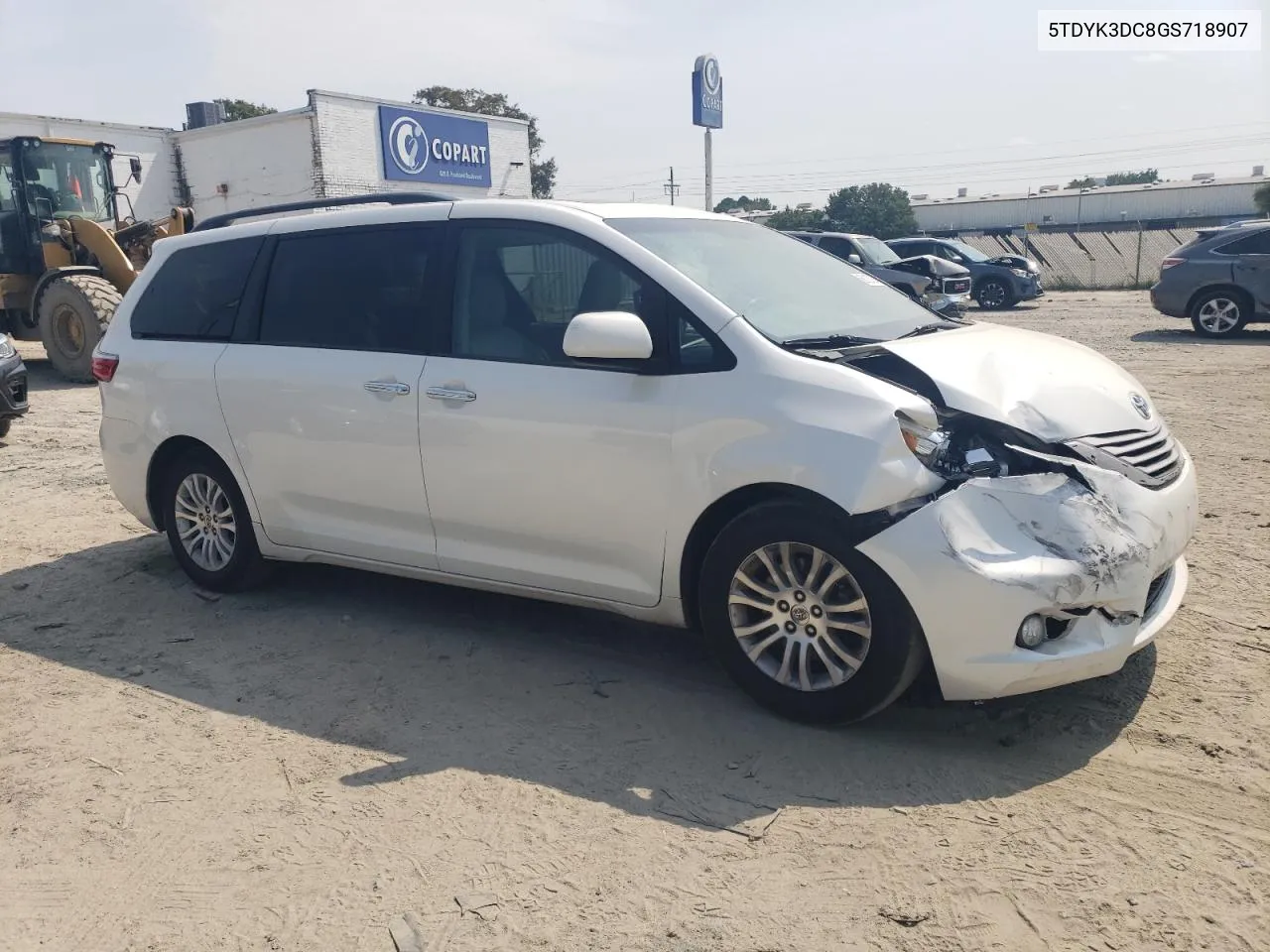 5TDYK3DC8GS718907 2016 Toyota Sienna Xle