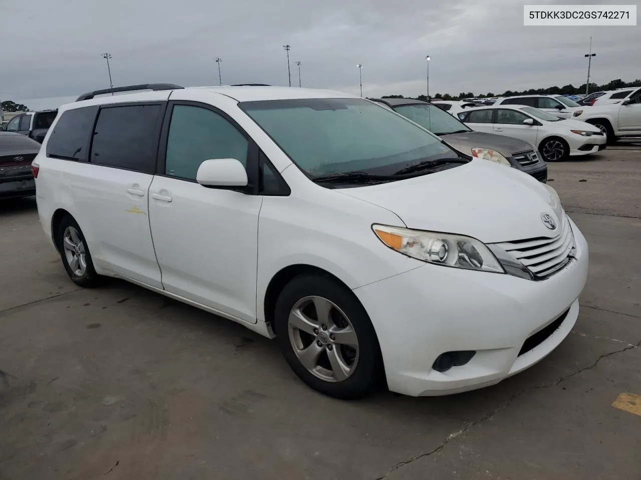 5TDKK3DC2GS742271 2016 Toyota Sienna Le