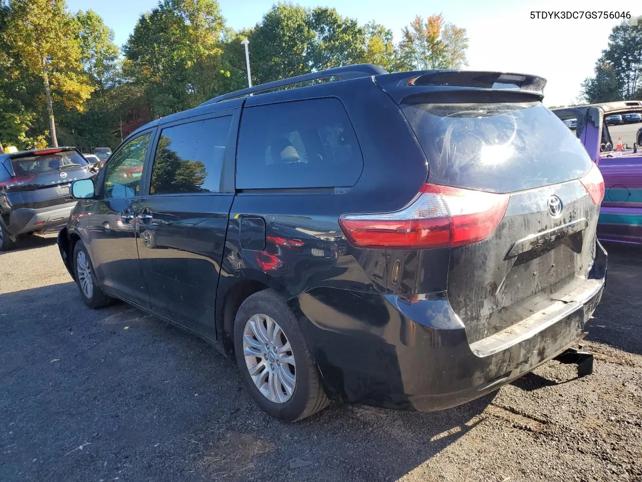 5TDYK3DC7GS756046 2016 Toyota Sienna Xle