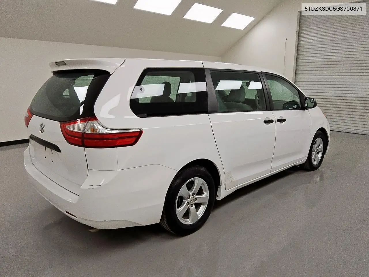 5TDZK3DC5GS700871 2016 Toyota Sienna